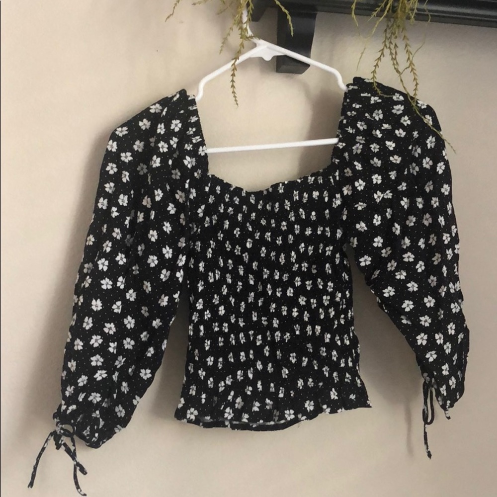 Floral ASOS Puff Sleeve Blouse Cropped